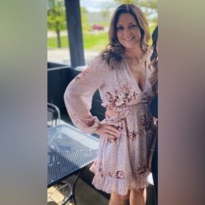 Privy Crinkled Chiffon Ruffle Dress (Buckle), Size Large (9/10)